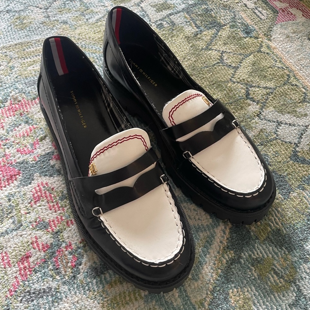 Tommy Hilfiger Red Stitched Black and White Penny Loafers